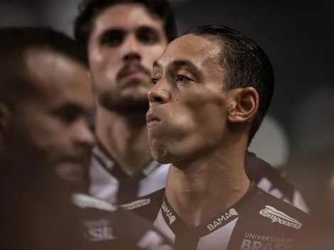 Ricardo Oliveira aponta culpado e expõe saída do Atlético