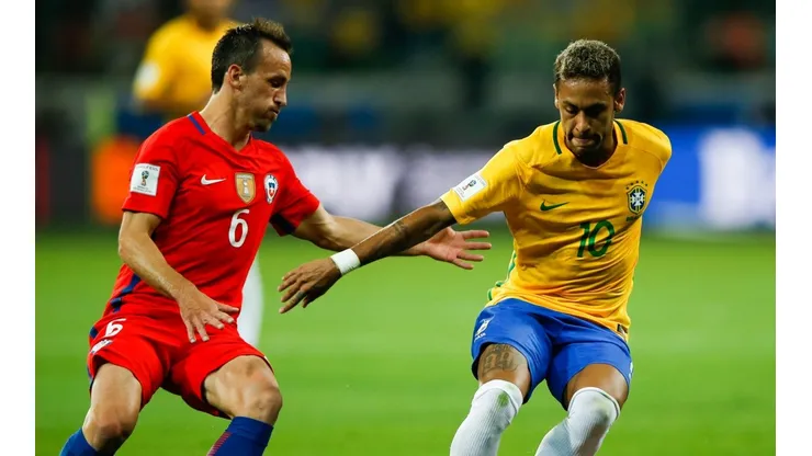 Brasil e Chile se enfrentaram pela última vez em 2017 (Foto: Getty Images)