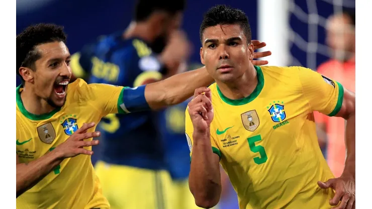 Casemiro comemora o gol da vitória da seleção brasileira (Foto: Getty Images)