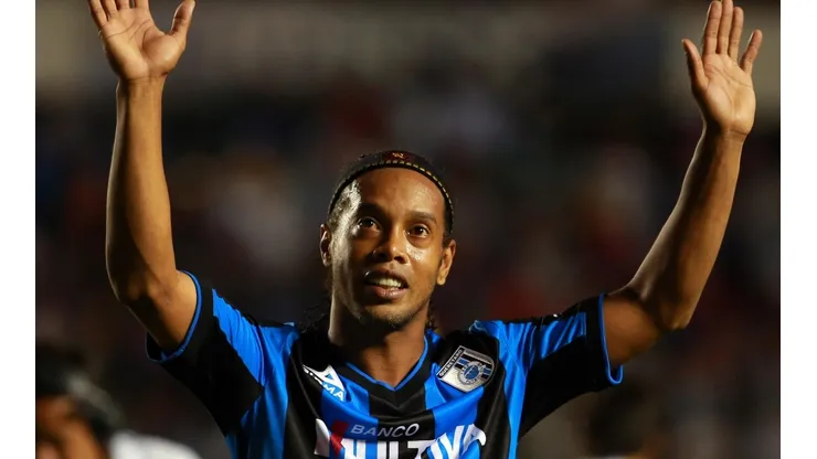 Ronaldinho Gaúcho pode ser preso se não pagar pensão