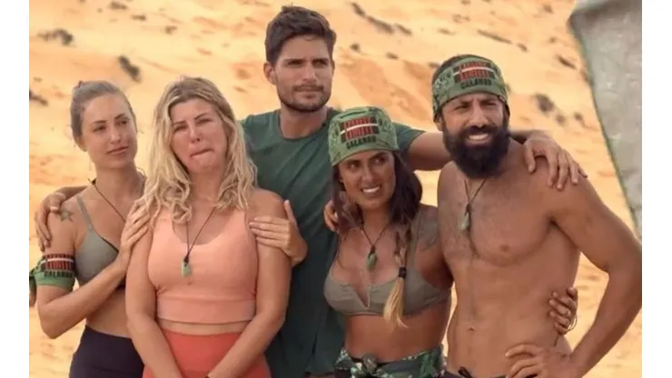 No Limite: Íris Stefanelli muda de tribo alfineta ex-colegas da Calango . (Foto: Reprodução TV Globo)