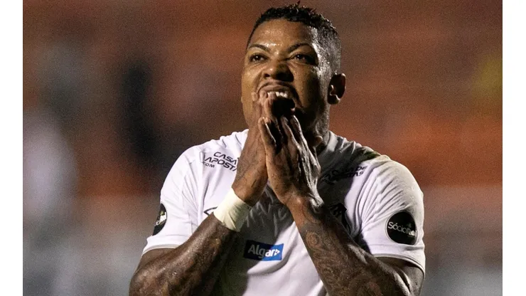 Marinho desperta o interesse de outros clubes - Foto: Daniel Vorley/AGIF.