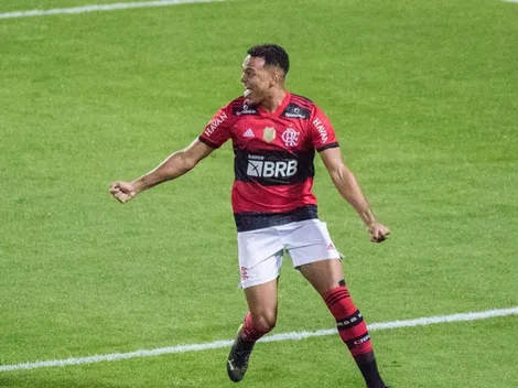 Futuro de Muniz entra em jogo nos bastidores do Fla