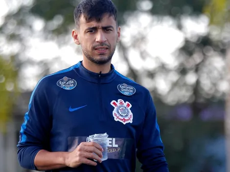 Santos comemora "antes da hora" e Corinthians se protege em rescisão de Camacho; entenda