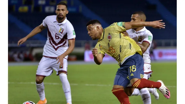 Colômbia e Venezuela se enfrentam nesta quinta-feira (Foto: Getty Images)