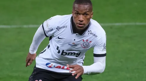 Xavier pode voltar a ser mais aproveitado - Foto: Marcello Zambrana/AGIF.