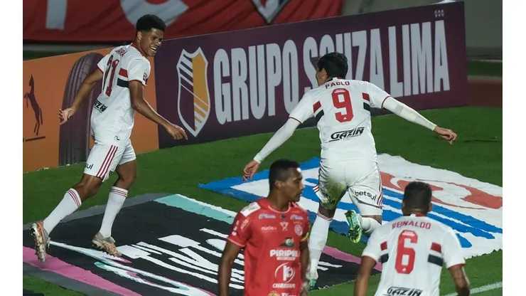 Goleada de 9 x 1 sobre o 4 de julho entra para o top 10 das maiores goleadas da história do São Paulo. (Foto: Marcello Zambrana/AGIF)