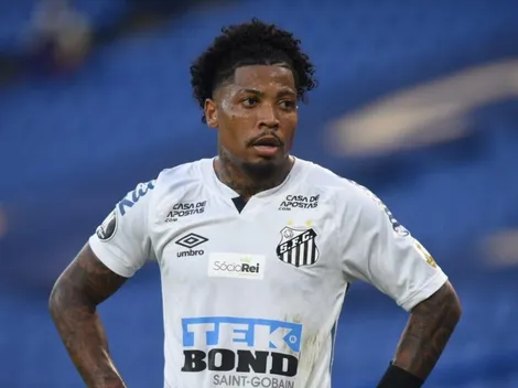 Atlético pretende 'se livrar' de atacante por Marinho