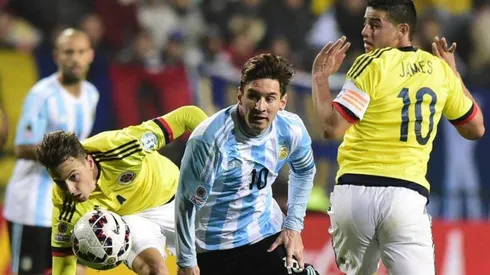 Colômbia x Argentina, que sediariam a Copa América, jogam nesta terça com presença de público no estádio. (Foto: Twitter oficial da Argentina)