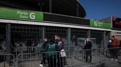 Stade de France tem volta de público em uma partida pela primeira vez desde o início da pandemia. (Foto: Getty Images)