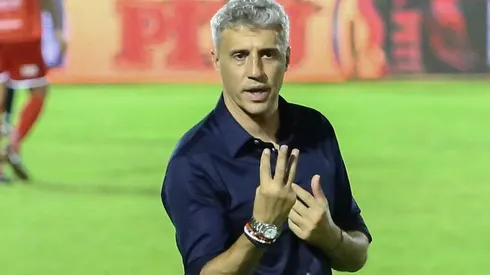 Crespo busca avançar na competição – Foto: Marcelo Cardoso/AGIF.