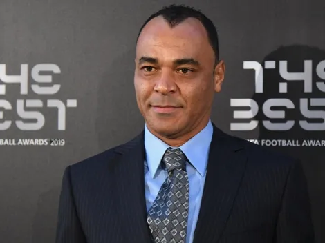 Cafu completa 51 anos e recebe homenagens de clubes