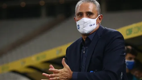 Tite comandará a seleção brasileira em mais uma partida das Eliminatórias (Foto: Getty Images)