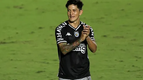 Cano exalta gringo do Vasco e projeta rápida saída do clube