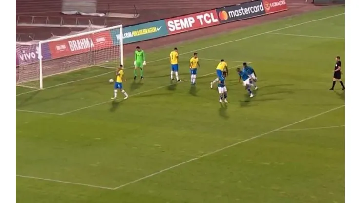 Seleção olímpica perde para a a equipe principal de Cabo Verde por 2 x 1. (Foto: Reprodução Vídeo)