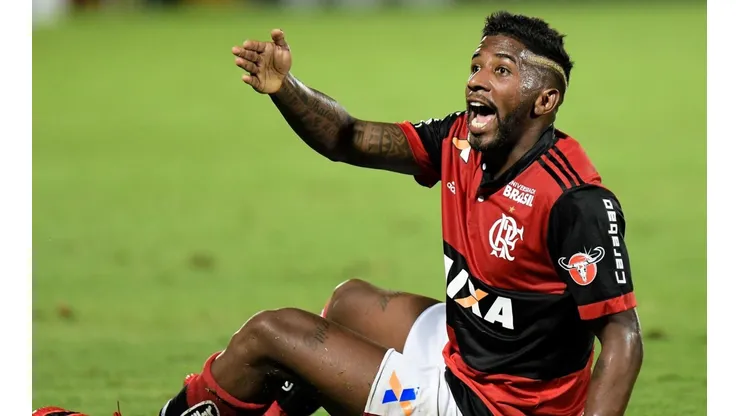 Rodinei retornou ao Flamengo nesta quarta-feira (Foto: Thiago Ribeiro/AGIF)
