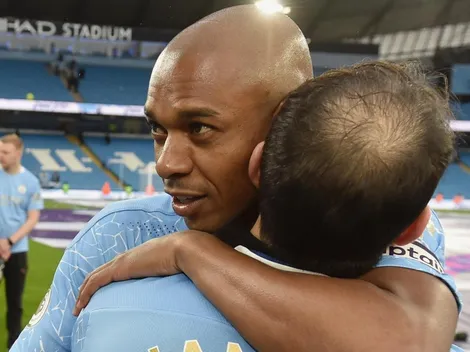 Fernandinho agita torcida do Athletico com mensagem em tom de despedida do City