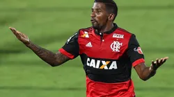 Rodinei já pode voltar a jogar com a camisa rubro-negra (Foto: Getty Images)
