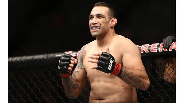 Fabrício Werdum, durante luta de MMA (Foto: Getty Images)