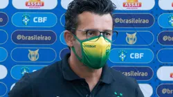 Valentim deixou o comando do Cuiabá no último sábado (Foto: Gil Gomes/AGIF)