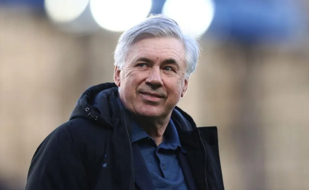 Carlos Ancelotti é o favorito para assumir o cargo.Foto: Jan Kruger/Getty Images)