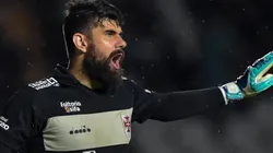 Goleiro deixou o Vasco após o rebaixamento - Foto: Thiago Ribeiro/AGIF.