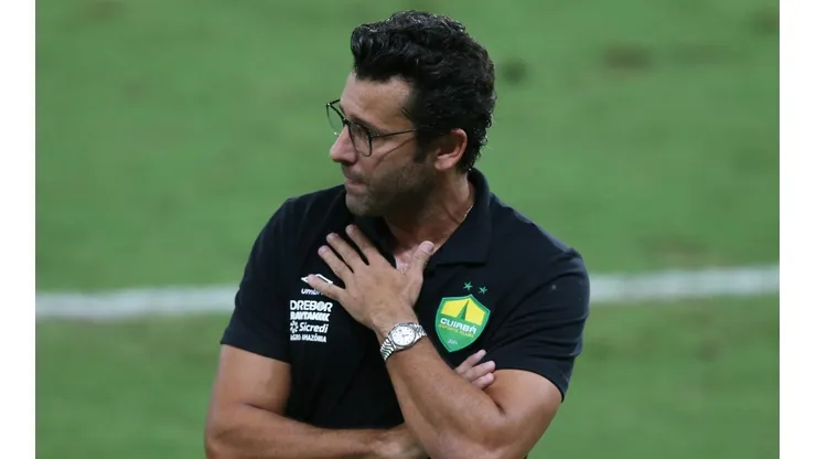 Valentim não resistiu à primeira rodada do Campeonato Brasileiro (Foto: Gil Gomes/AGIF)