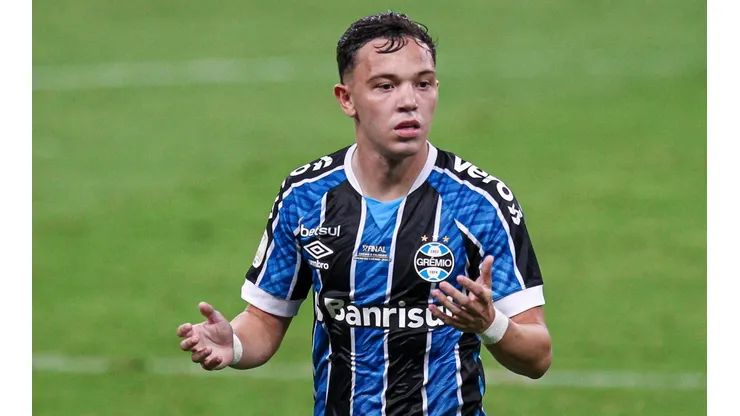 Pepê já foi confirmado como reforço do Porto - Foto: Fernando Alves/AGIF.