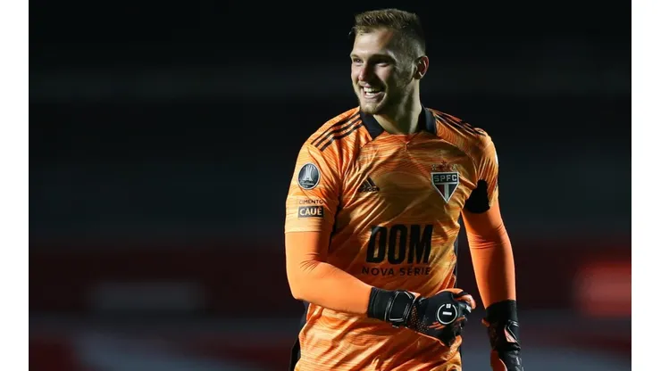 Lucas Perri, na vitória do São Paulo sobre o Sporting Cristal (Foto: Getty Images)
