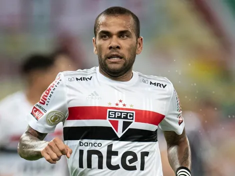 Crespo deixa escapar bastidores com Daniel Alves no São Paulo