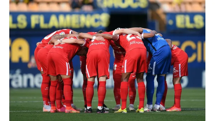 Jogadores do Sevilla em partida do Campeonato Espanhol (Foto: Getty Images)