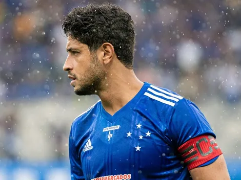 Cruzeiro contraria vontade de Léo e pega zagueiro de surpresa