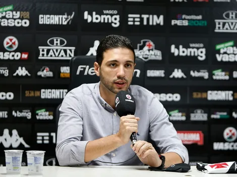 A. Pássaro se revolta com atitude de Werley e detona o zagueiro