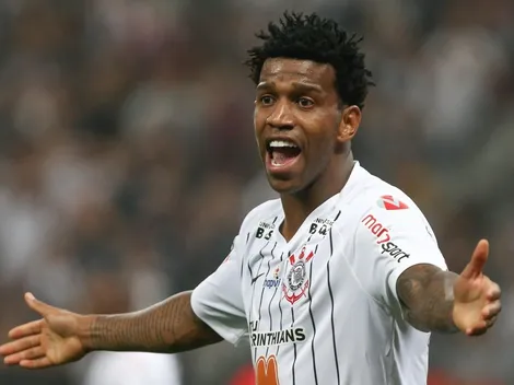 Após ser sondado pelo Inter, Gil atualiza possível saída do Corinthians