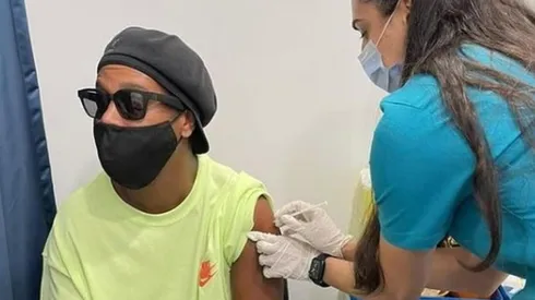 Ronaldinho Gaúcho está vacinado contra a Covid-19