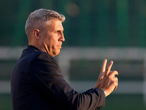 Crespo se rende a meio-campista do São Paulo