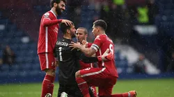 Alisson comemorou o gol com seus companheiros do Liverpool