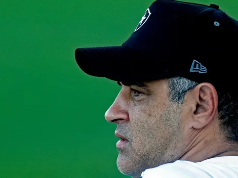 Chamusca é contestado e Botafogo muda discurso nos bastidores