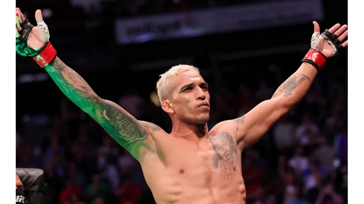 "Do Bronx" comemora vitória contra Michael Chandler (Foto: Getty Images)