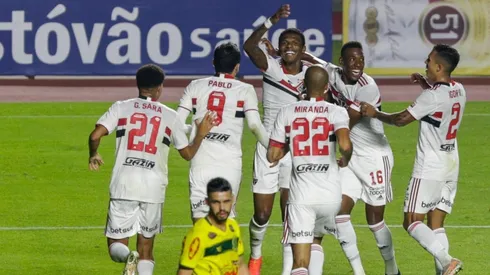 São Paulo goleia o Mirassol e vai para à final do Campeonato Paulista. (Foto: Marcello Zambrana/AGIF)