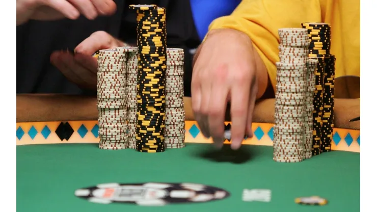Profissionais do poker só contam com a sorte em momentos isolados