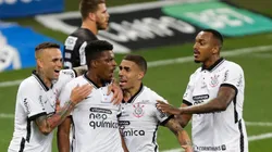 Vaza na internet suposto novo segundo uniforme do Timão. (Foto: