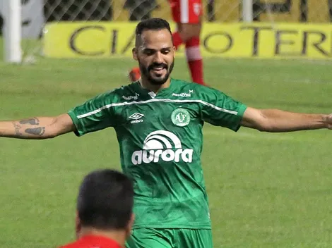 Bota projeta plano B com artilheiro do Paulistão enquanto novela entre Anselmo Ramon e Chape se arrasta