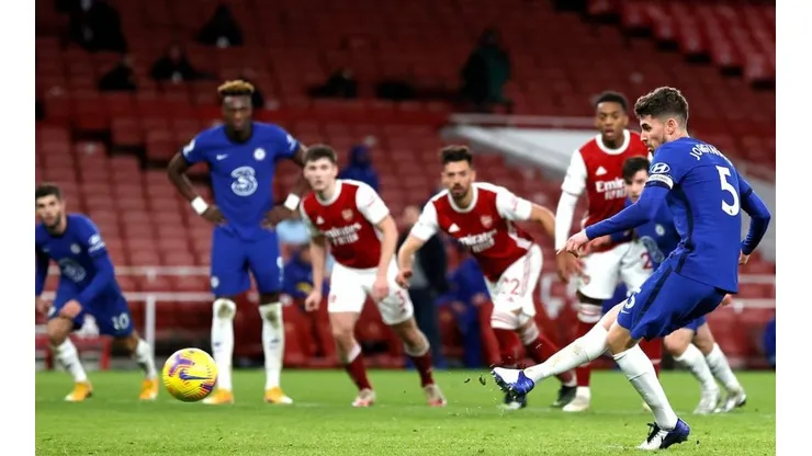 Chelsea e Arsenal se enfrentam nesta quarta-feira (12)