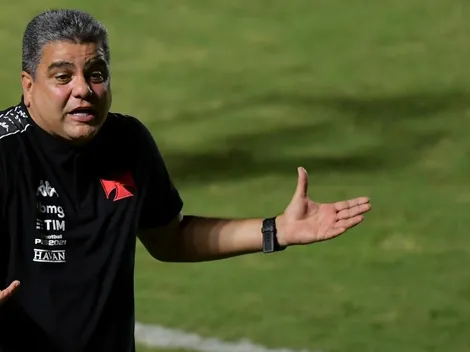 Marcelo Cabo não aprova lateral, que está de saída do Vasco