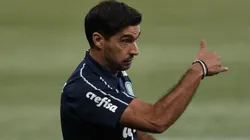 Treinador vê a evolução no meia - Foto: Ettore Chiereguini/AGIF.