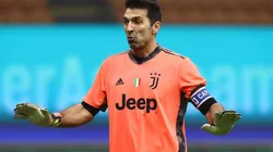 Buffon chegou à Juventus em 2001