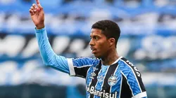 Jean Pyerre deve retornar aos treinamentos - Foto: Pedro H. Tesch/AGIF.