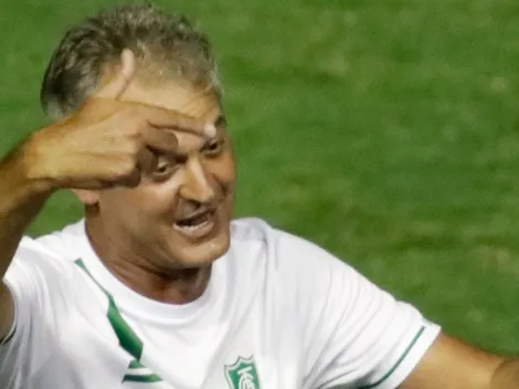 Lisca entra na zoeira e faz coro com o time do América: “1, 2, 3, o Cruzeiro é freguês”; Conceição também foi provocado