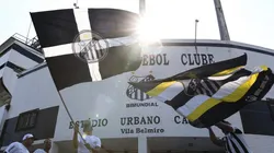 Atmosfera da Vila Belmiro antes da final da Libertadores de 2020